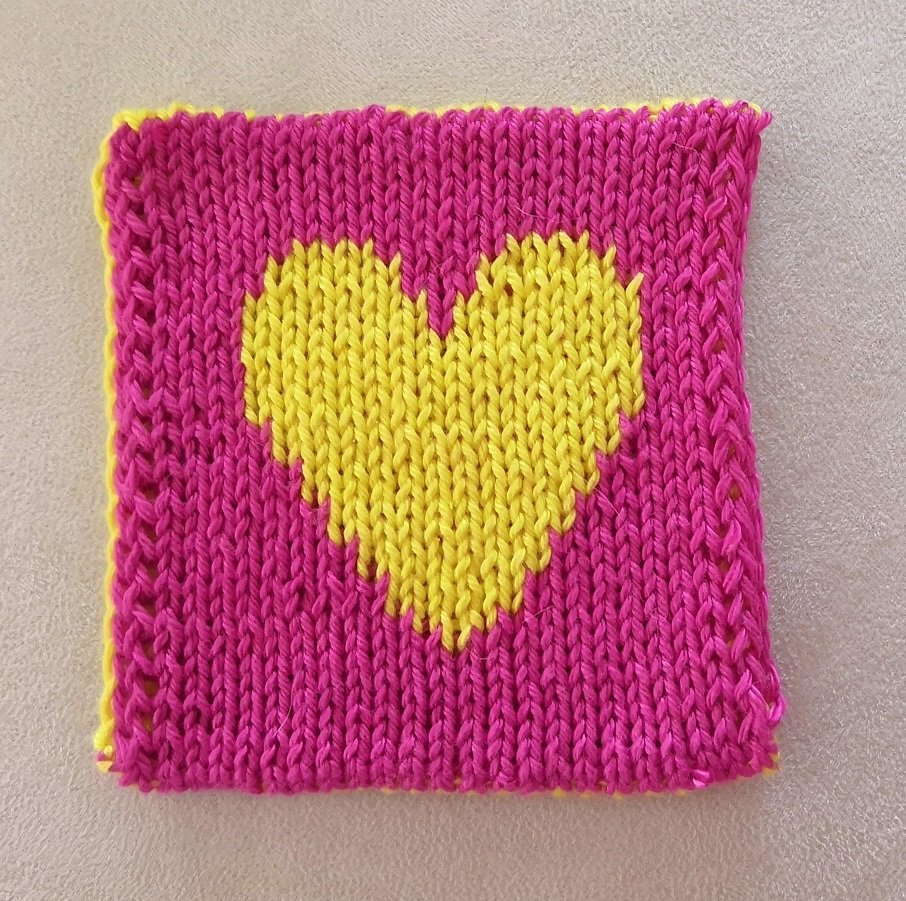 Blog-Inhaltsbild für 'Untersetzer mit Herz - Doubleface Einsteiger-Projekt inkl. Grundkurs'